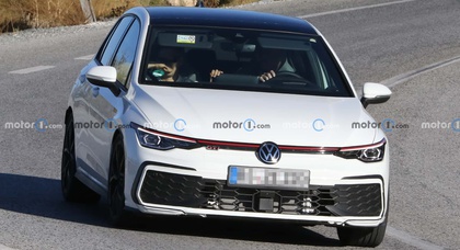 Volkswagen Golf GTI update spotted with minimal disguise