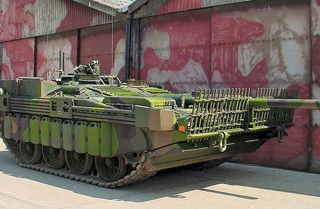 Father Creates Working Wooden Swedish Tank Inspired by World of