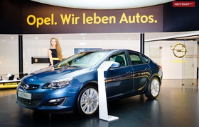 Opel публично представил седан Astra