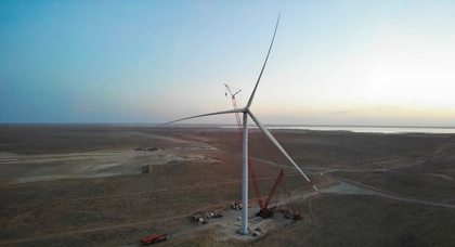 ACWA Power installiert die größte Windturbine in Zentralasien für das 500-MW-Windparkprojekt Bash