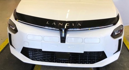 Дизайн нової Lancia Ypsilon частково розкрито до офіційної прем'єри в лютому