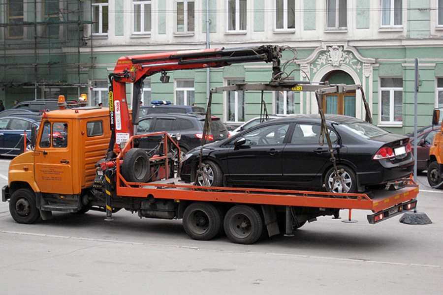 Москвич эвакуатор боливар