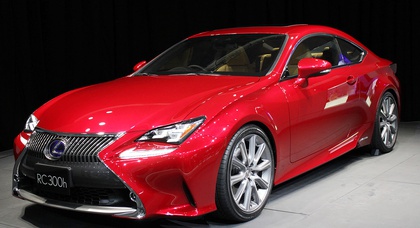 Компания Lexus открестилась от дешёвых моделей 