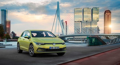 Volkswagen приостановил поставки нового Golf 