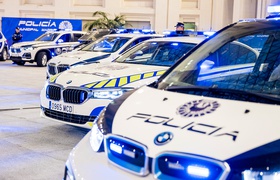 Die spanische Polizei erhielt eine Flotte elektrifizierter BMW-Autos