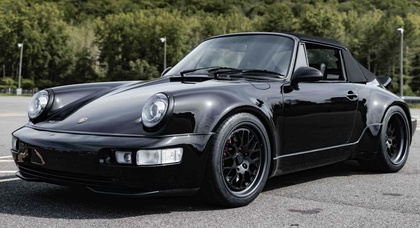 Sacrilege Motors dévoile une étonnante conversion de la Porsche 911 EV : "Blackbird", la puissance de Tesla