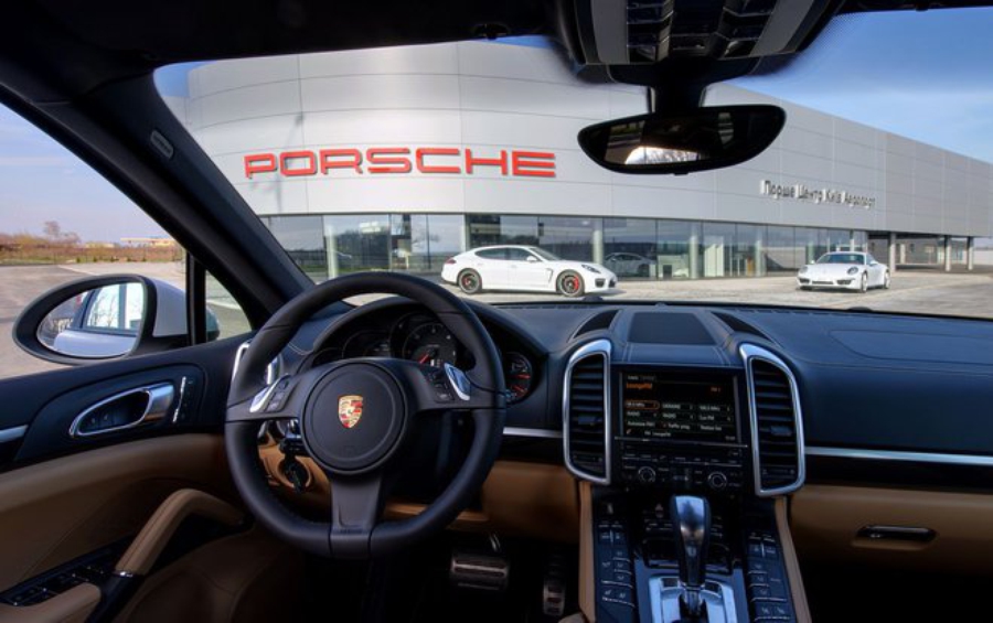Porsche центр Киев