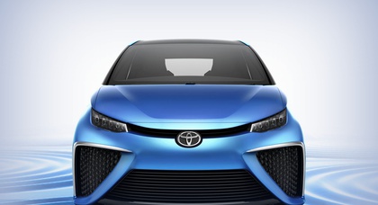 Новая Toyota проедет без бензина 500 километров 