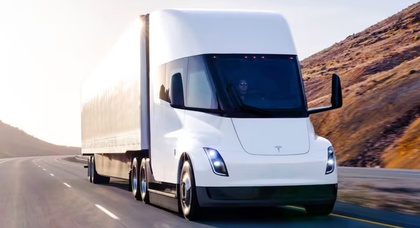 Tesla Semi aurait terminé un test d'autonomie de 805 km, avant le début des livraisons aux États-Unis