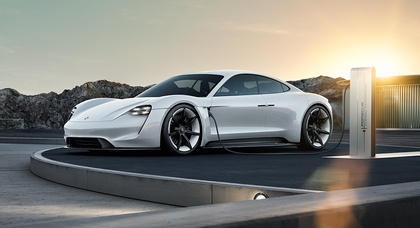 Світова прем'єра першого електроприводного чотиримісного концепт-кара Porsche