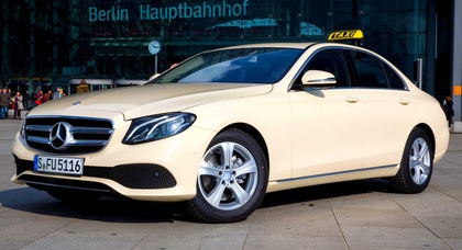 Mercedes-Benz повертається в таксі-бізнес, поки на ринок заходить BYD