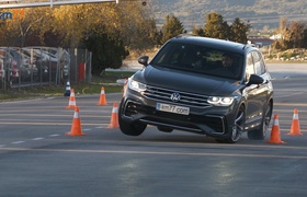 Рестайлинговый Volkswagen Tiguan прошел «лосиный тест» увереннее нового Golf
