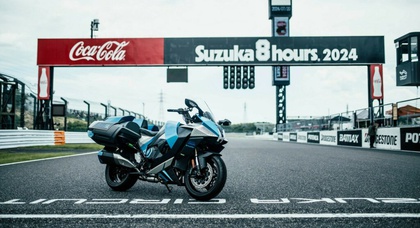 Kawasaki представила в Японии мотоцикл с водородным двигателем