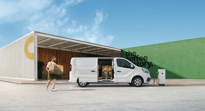 Renault Trafic Van E-Tech electric with 52kWh battery offers up to 297km WLTP range