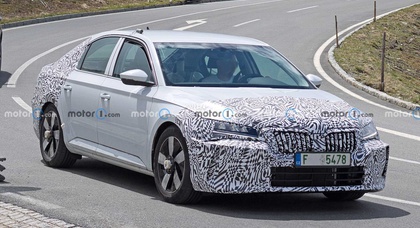 Skoda Superb new generation brought to road tests