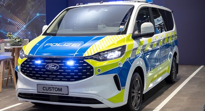 Die nordrhein-westfälische Polizei hat 400 neue Ford Tourneo Custom bestellt