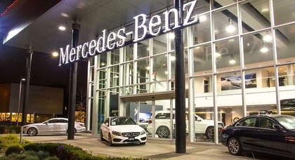 Mercedes-Benz хочет продать собственные автосалоны в Германии