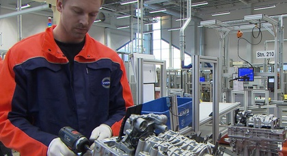 Volvo показала моторы с гибридным наддувом 