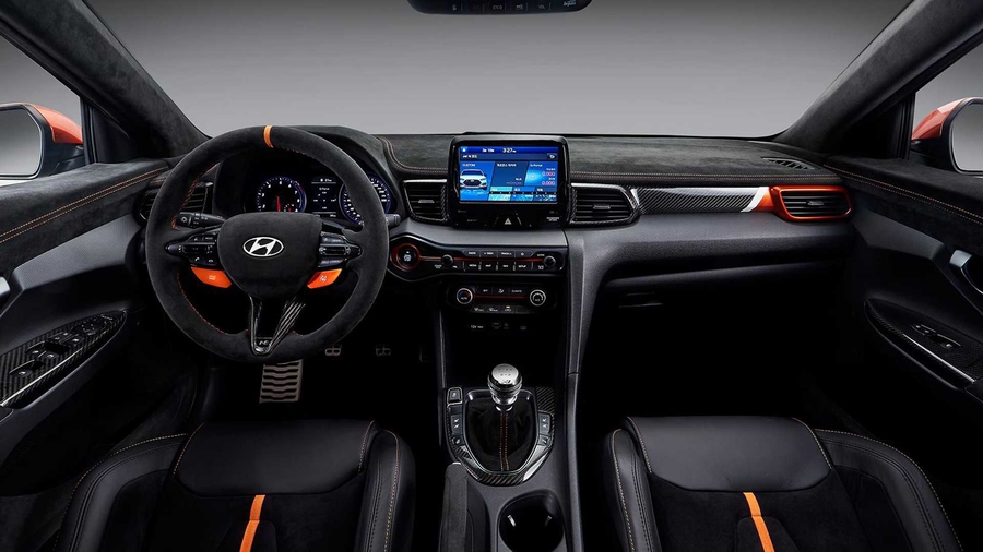 Hyundai veloster салон