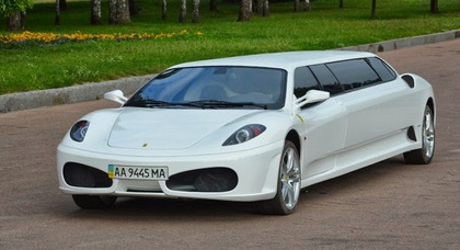 Итальянская полиция конфисковала украинский лимузин «Ferrari»