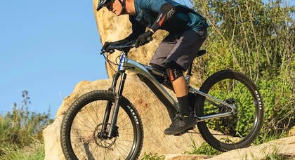 Yamaha celebrates 30 years of e-bike manufacturing with the 30th Anniversary Special Edition YDX-MORO 07 e-MTB at $6,499