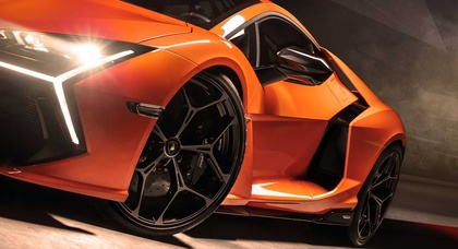 La supercar Lamborghini Revuelto est chaussée de pneus Bridgestone sur mesure pour des performances extrêmes