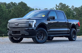 Піднятий Ford F-150 Lightning втратив 20% запасу ходу