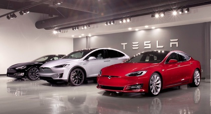 Электромобили Tesla стали еще быстрее
