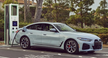 BMW пояснила дивне повідомлення про необхідність заміни батареї в електромобілях