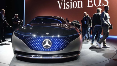 Mercedes-Benz показал будущий представительский седан 