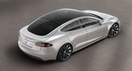 Tesla Model S получила панорамную крышу нового типа 
