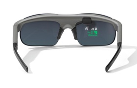 BMW Motorrad präsentiert ConnectedRide-Smartbrille mit Head-up-Display-Technologie für 690 Euro