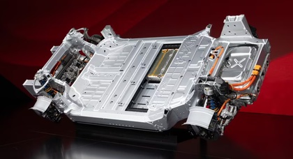 Ferrari zeigte das Gerüst seines ersten Elektroautos — Ferrari Elettrica