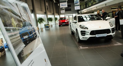 Поповнення у родині Porsche – прем’єра нового Porsche Macan у Києві! 