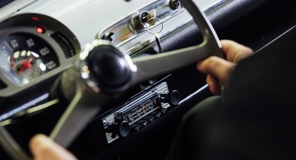 Seat показал эволюцию медиасистем своих автомобилей