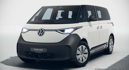 VW ID. Buzz отримав спартанську базову версію, але вона все одно недешева