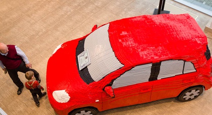 Nissan Micra из Lego установил рекорд Украины