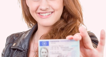 Кабмин поддержал взаимное признание водительских удостоверений с Италией