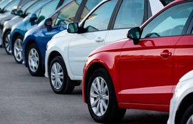 В июле продажи новых автомобилей в Украине увеличились по сравнению с июнем, однако не достигли прошлогоднего показателя