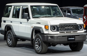 Nearly 40-Year-Old Toyota Land Cruiser 70 Series Gets Upgraded With Fresh Styling And New Turbodiesel