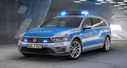 Немецкая полиция получила гибридный VW Passat GTE