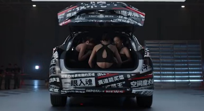 Honda puts six gymnasts in trunk to demonstrate practicality of e:NP2 and e:NS2