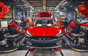 Tesla earns 8 times more profit than Toyota per car
