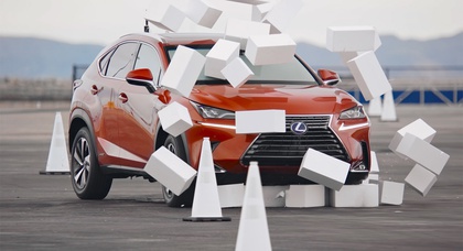 Видео: Lexus за 4.6 секунды отучивает водителей от опасной привычки