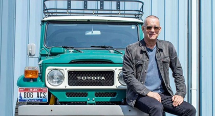Том Хэнкс выставил на аукцион свой модифицированный Toyota Land Cruiser FJ40