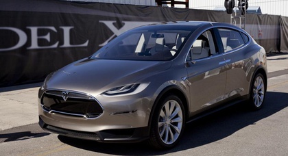 Tesla сложила цену базовому кроссоверу Model X