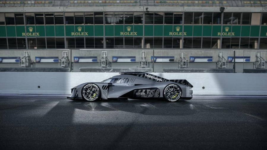 Peugeot admits the possibility of creating a road-legal hypercar 9X8 ...