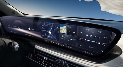 Buick stellt die nächste Generation des LaCrosse als Flaggschiff-Limousine mit 30-Zoll-Infotainment-Bildschirm in China vor