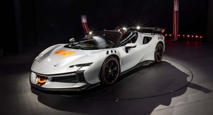 Ferrari stellt den straßenzugelassenen Supersportwagen XX vor: SF90 XX Stradale und Spider setzen mit 1.016 PS und verbesserter Aerodynamik neue Maßstäbe