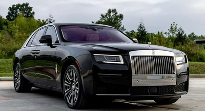 Tom Brady's autographed 2024 Rolls-Royce Ghost up for auction